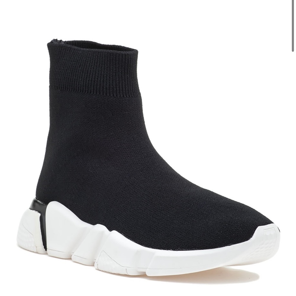 JEFFREY CAMPBELL REDMAN STRETCH SNEAKERS size 7